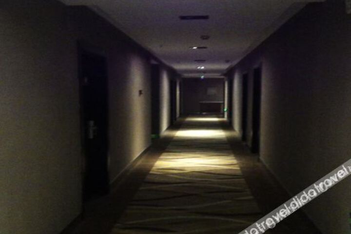 Hotel Interior 6 of 24