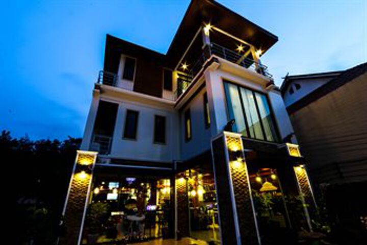 The Rich House