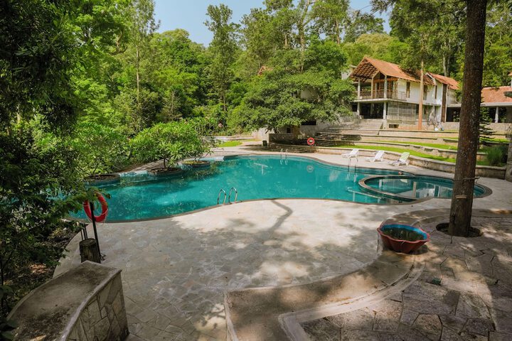 Pool 106 of 147