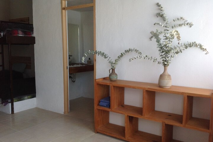 Room 4 of 16