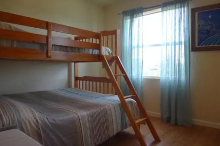 Room 2 of 11