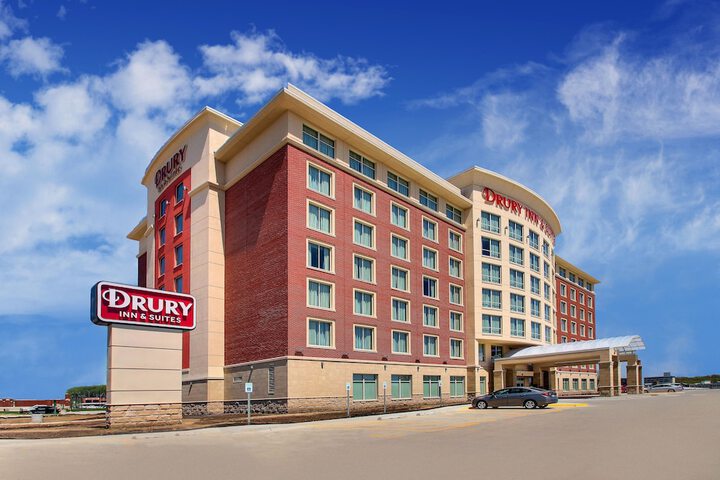 Hotel 67 of 68