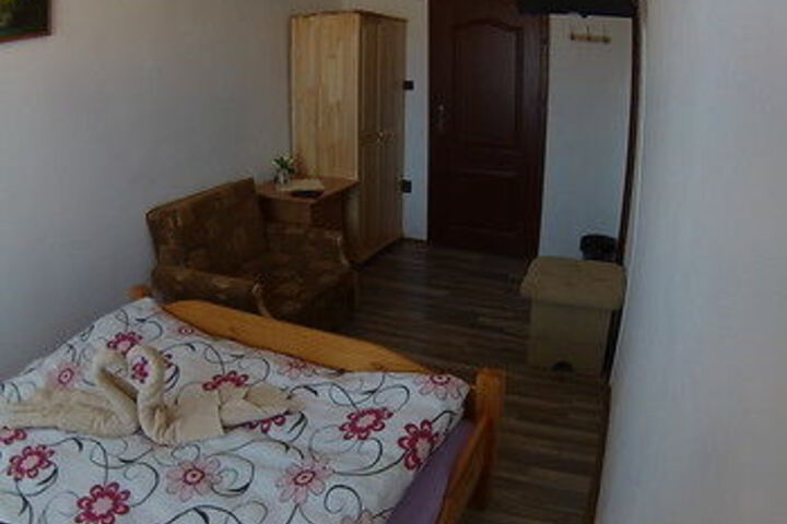 Room 17 of 69