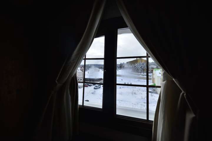 Room 16 of 56