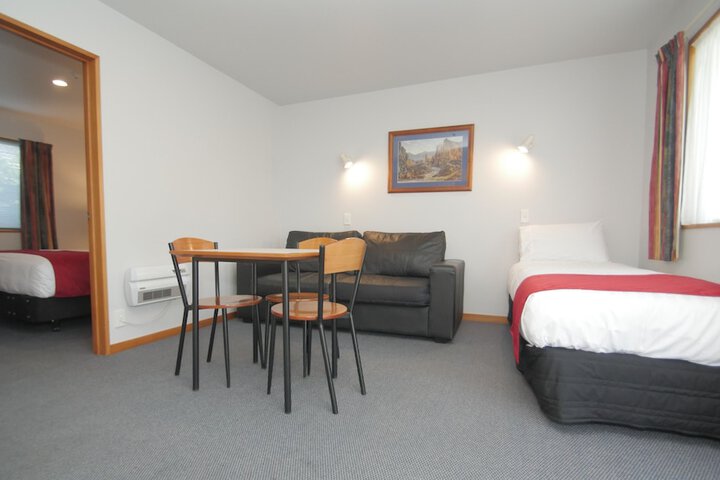Room 11 of 55