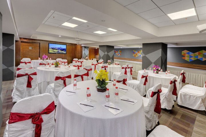 Ballroom/Hall 47 of 75