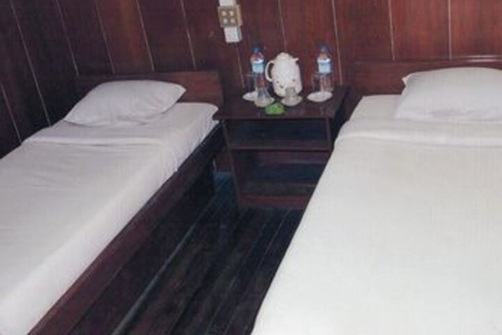 Room 14 of 21
