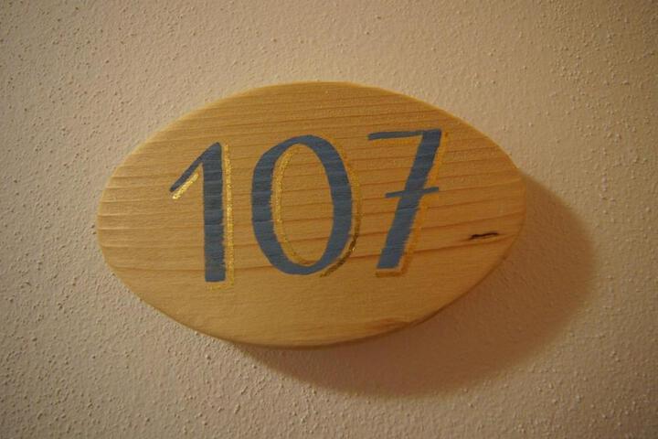 General 85 of 100