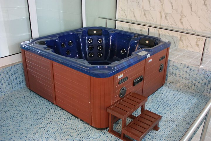 Spa 74 of 92