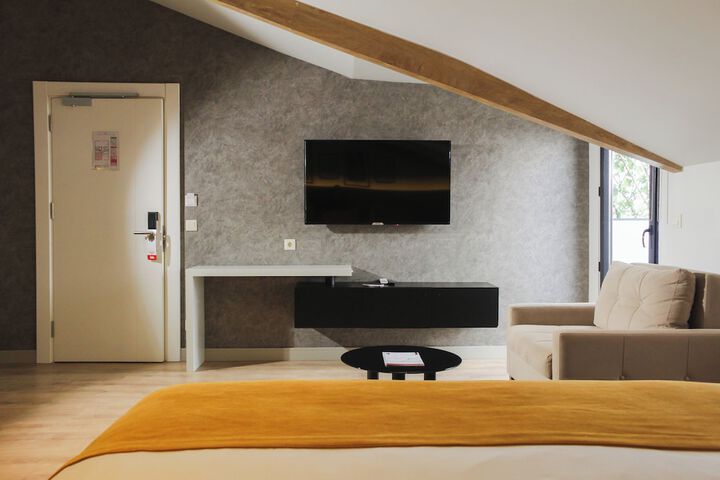 Room 47 of 81