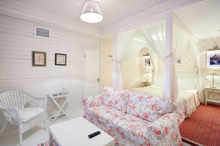 Room 48 of 109