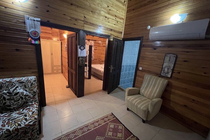Room 14 of 48