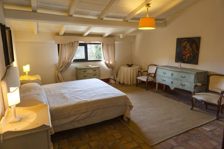 Room 3 of 22