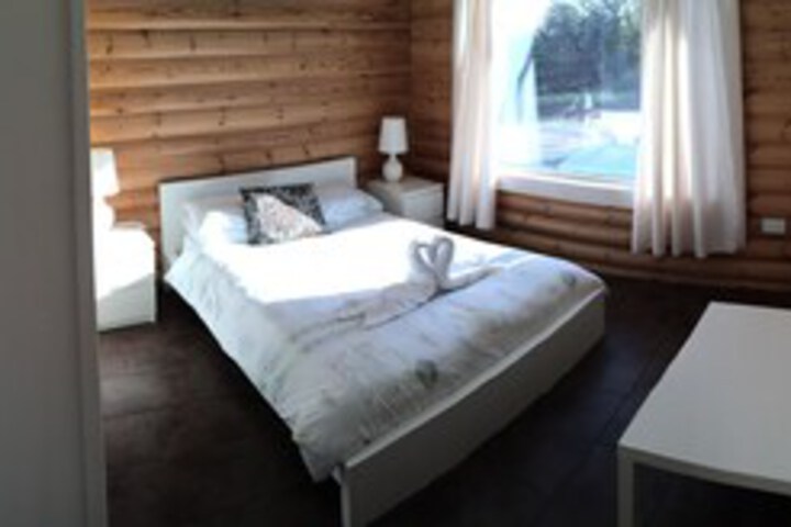 Room 18 of 20