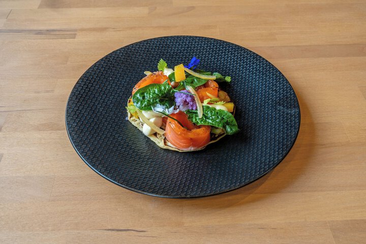 Dining 55 of 77