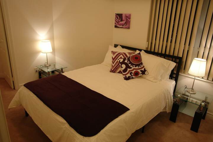 Room 7 of 42