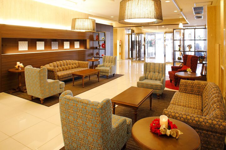 Hotel Lobby