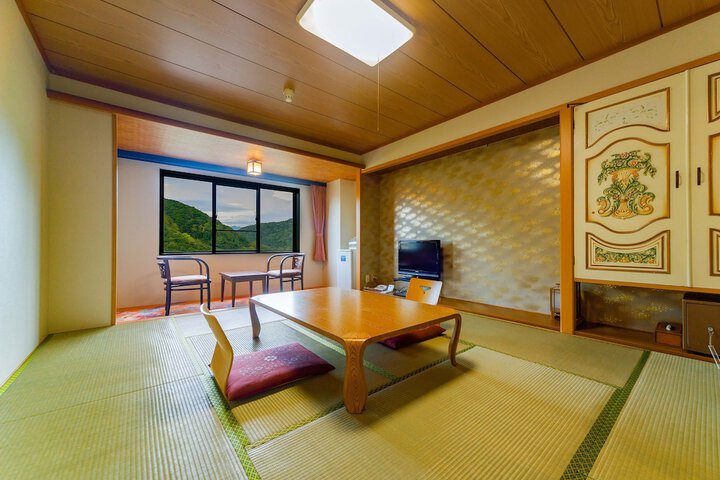 Room 23 of 188