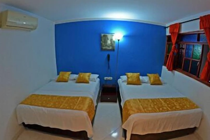 Room 5 of 31