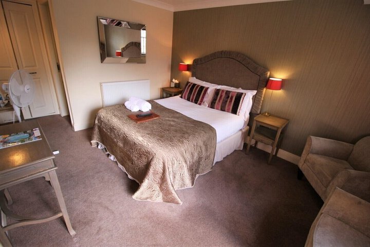 Room 14 of 62