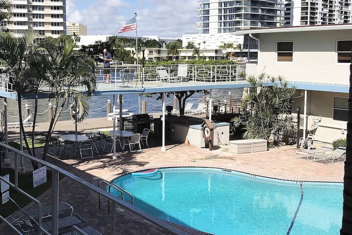 Hotel View 174 of 178