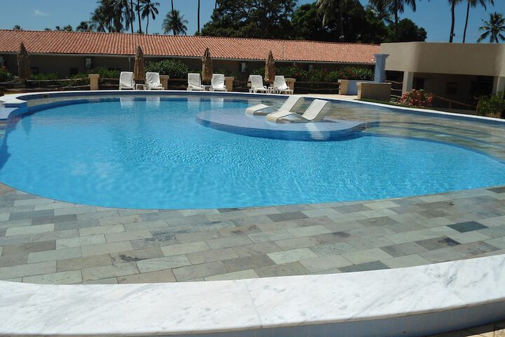 Pool 47 of 115