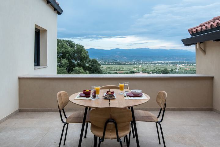 Terrace/Patio 40 of 131