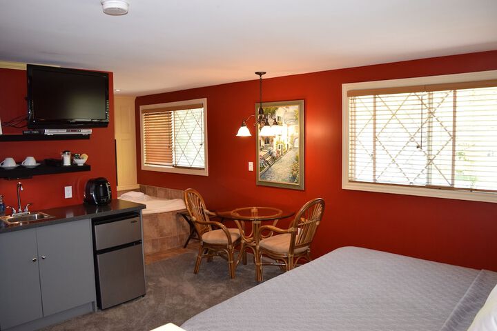 Room 7 of 23