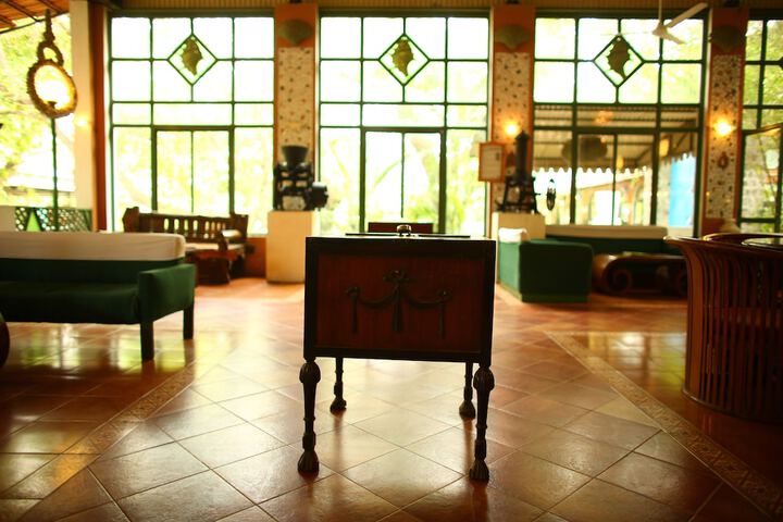Hotel Interior 4 of 37