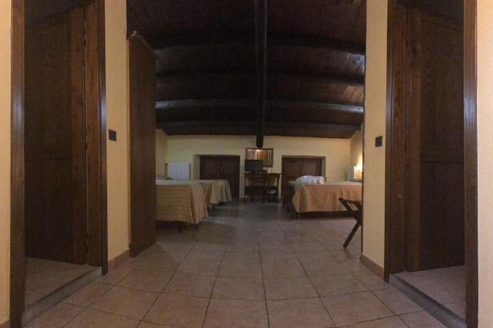Room 13 of 48