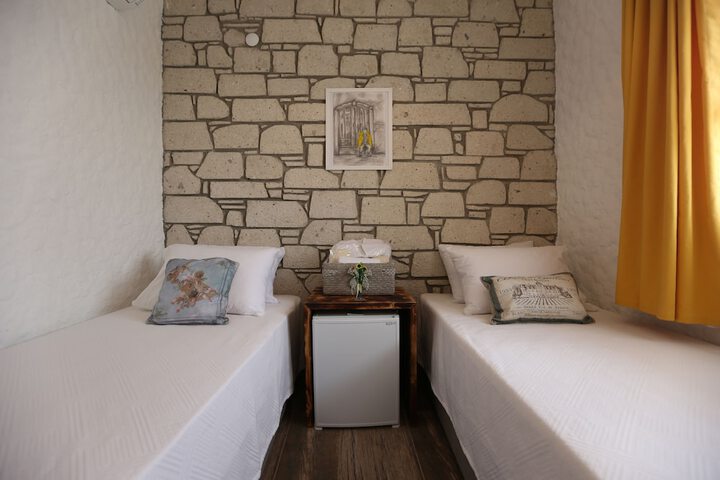 Room 16 of 41