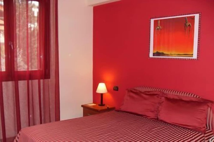 Room 14 of 53