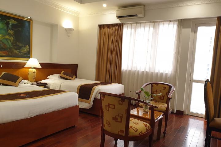 Room 2 of 52