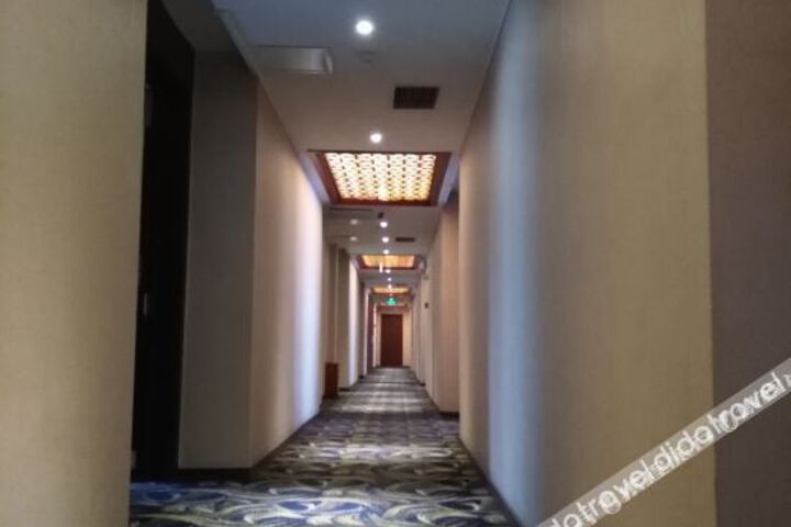Hotel Interior 17 of 31