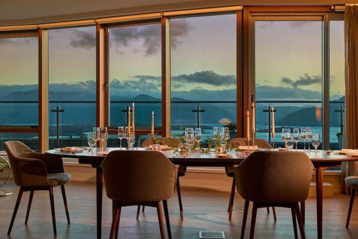 Dining Photos