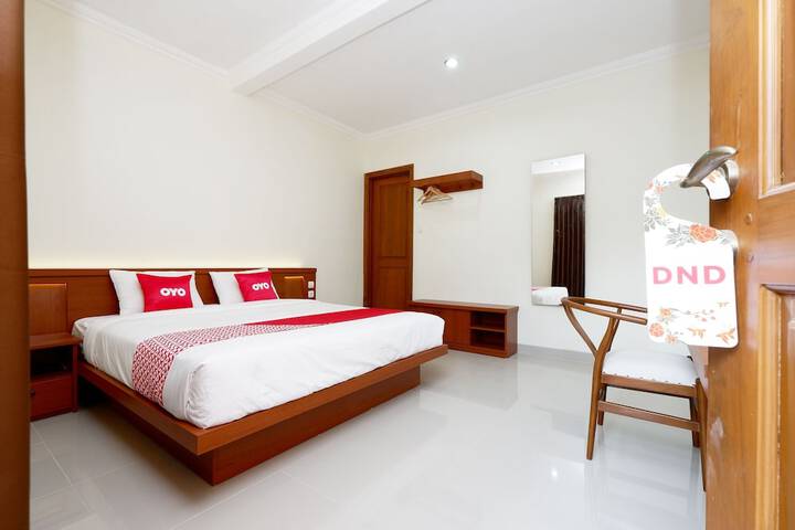 Room 12 of 46