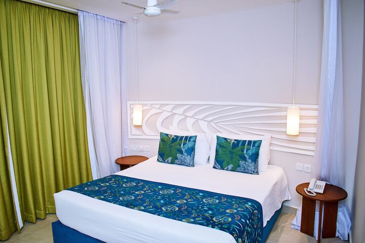 Room 7 of 51