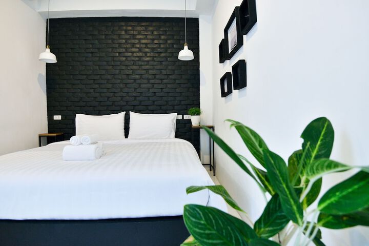 Room 8 of 46