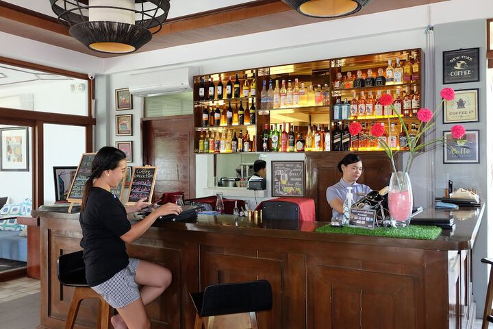 Cafe