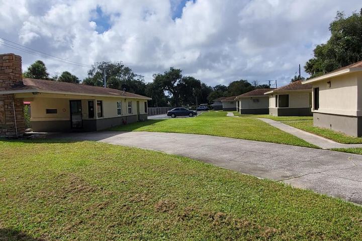 Property Grounds 19 of 22