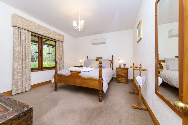 Room 4 of 30