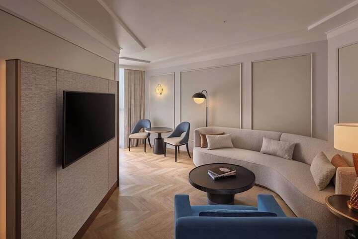 Room 22 of 55