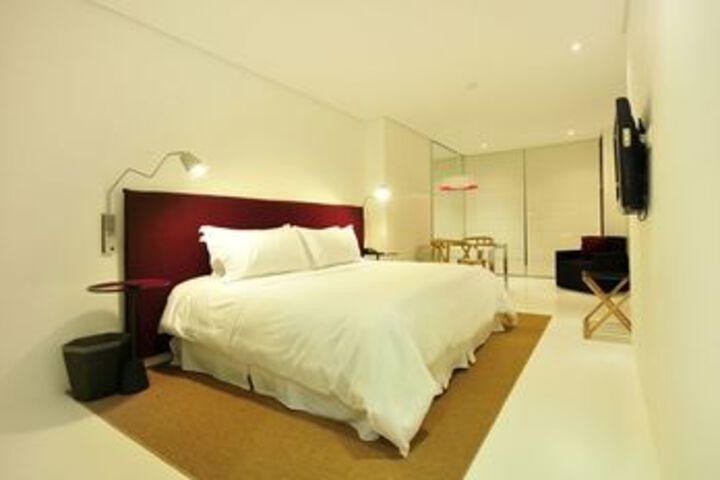 Room 22 of 50