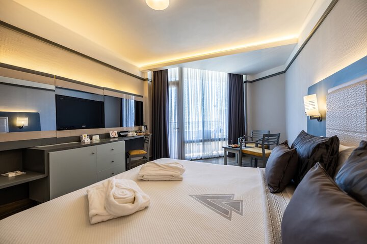 Room 34 of 259