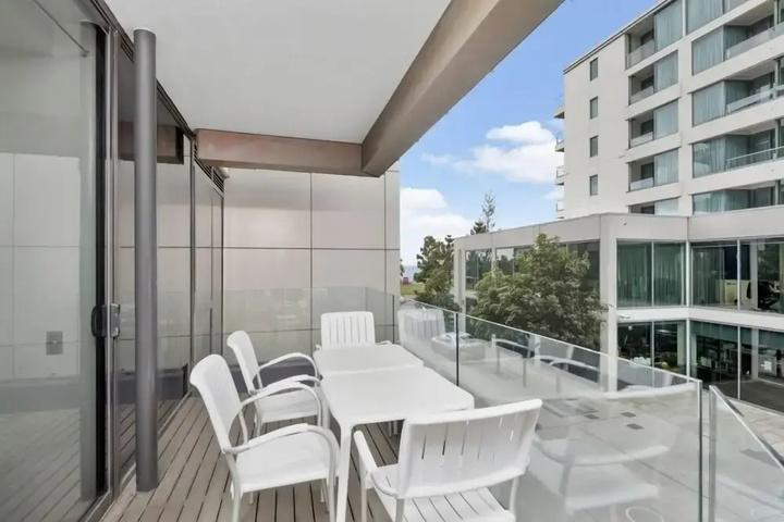 Terrace/Patio 7 of 15