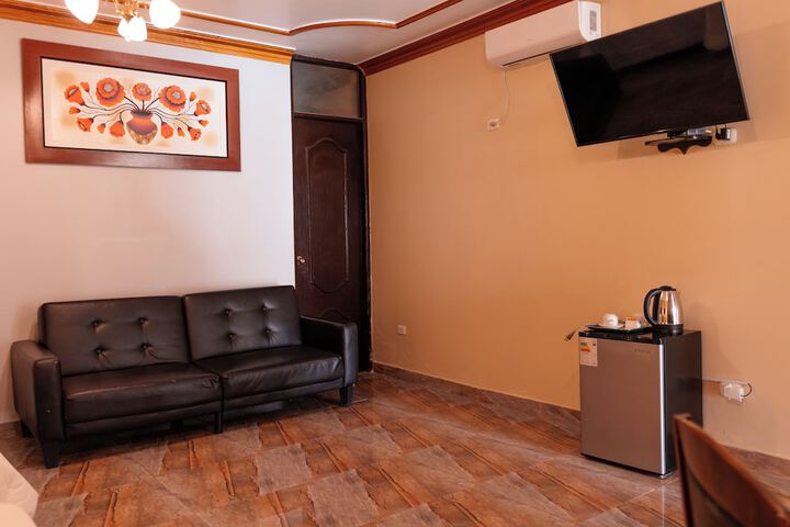 Room 13 of 70