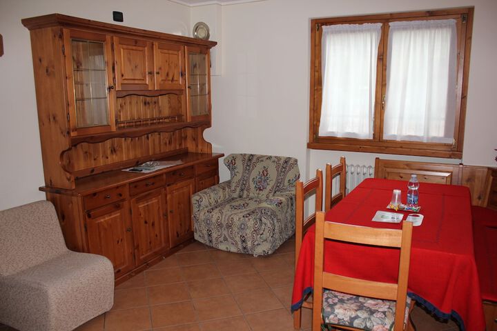 Room 37 of 79