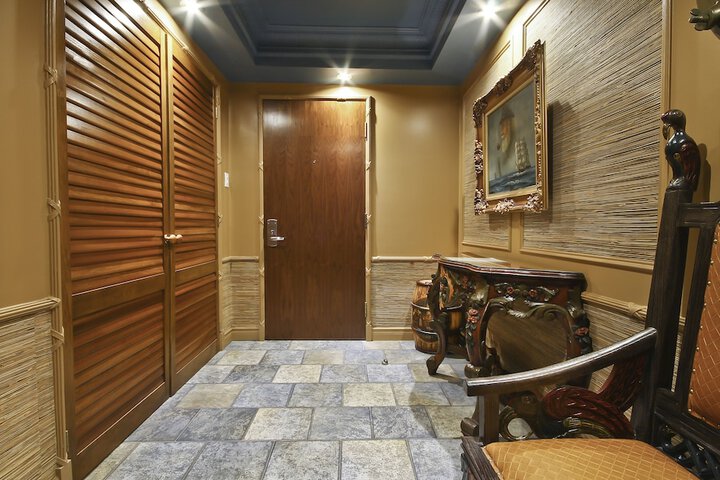 Room 60 of 132