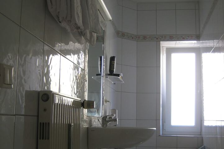 Room 39 of 73
