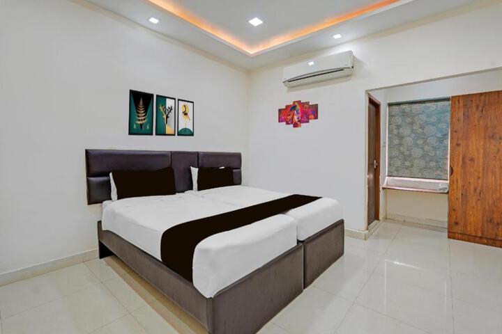 Super Townhouse Vanagaram Apollo Hospital Chennai Formerly V Hotels & Restaurant
